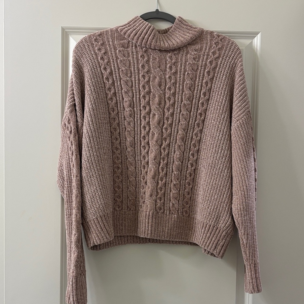 Cozy Cable Knit Sweater - Pink